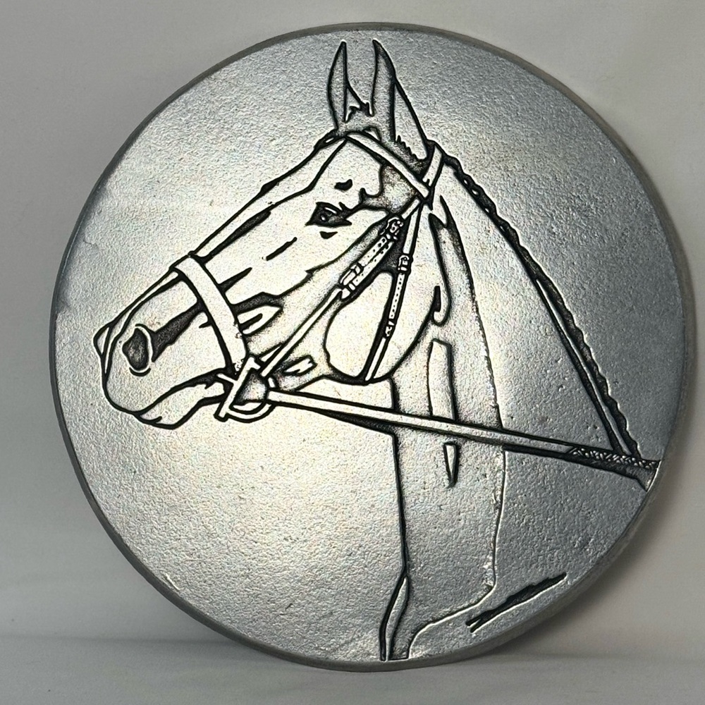Horse Head Trivet/Hot Plate/PEWTAREX – York, PA – Equestrian Pewter Vintage 70s - Picture 2 of 8
